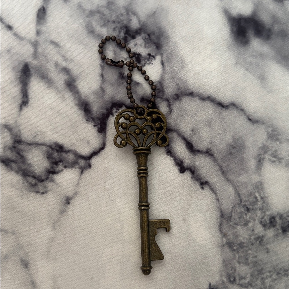 Skeleton Key/Bottle Opener - Picture 4 of 4